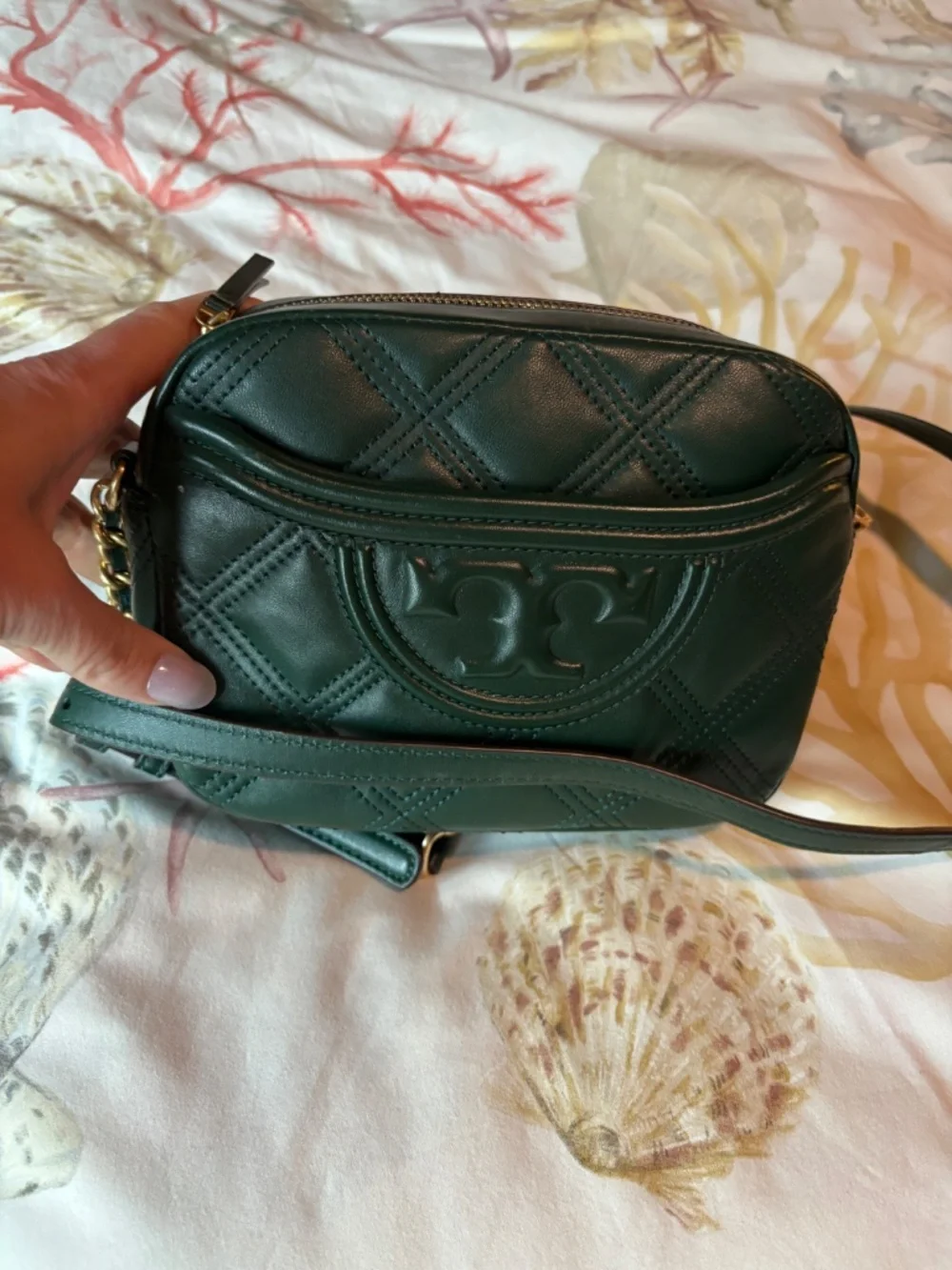 Like new Tory Burch Fleming Soft Camera Bag Dark Green Leather